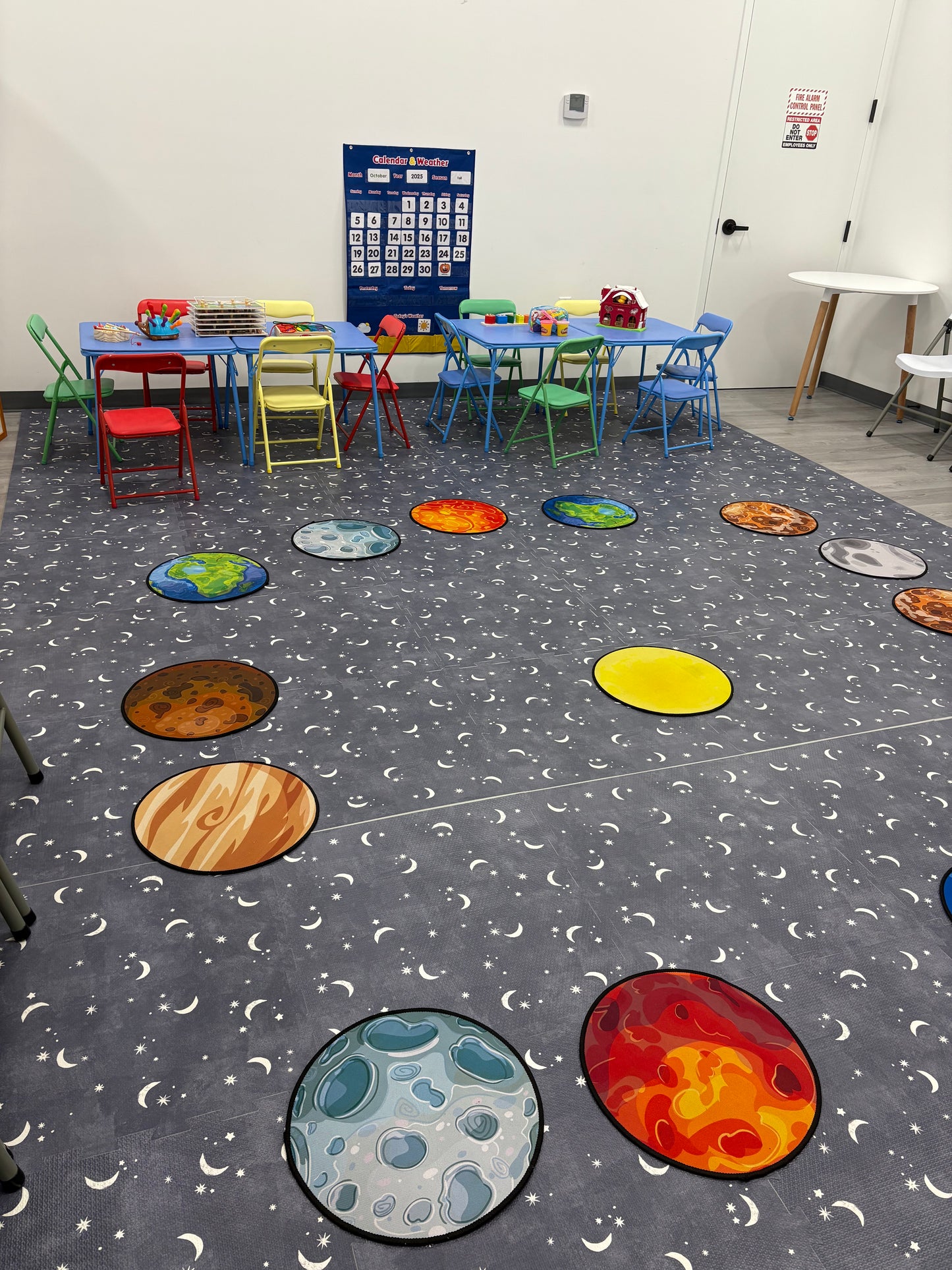 Little Moons (Mommy and Me Preschool Prep)